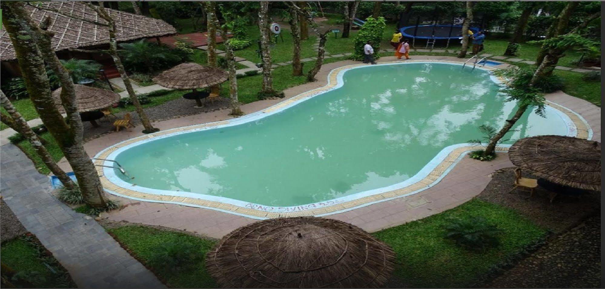 Woods N Spice - Thekkady Hotel Kumily Ngoại thất bức ảnh